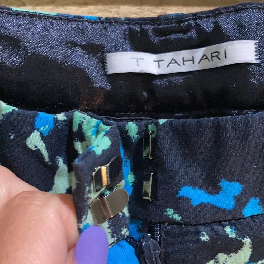 Tahari pants - Picture 4 of 8